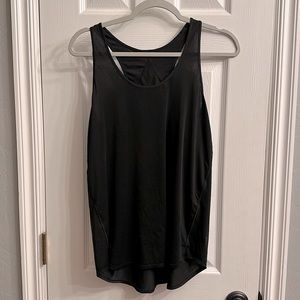 Lululemon women’s athletic tank top size 8